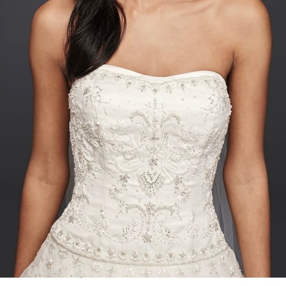 Oleg Cassini satin bodice organza wedding dress - Picture 7 of 9